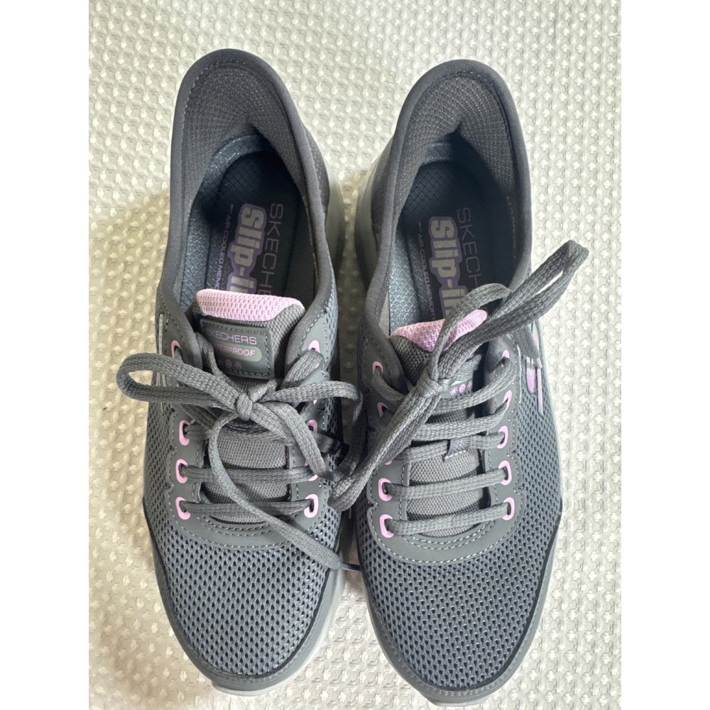 Skechers Sneakers Womens 7 GoWalk Slip-insCharcoal Lavender Waterproof NeverWorn